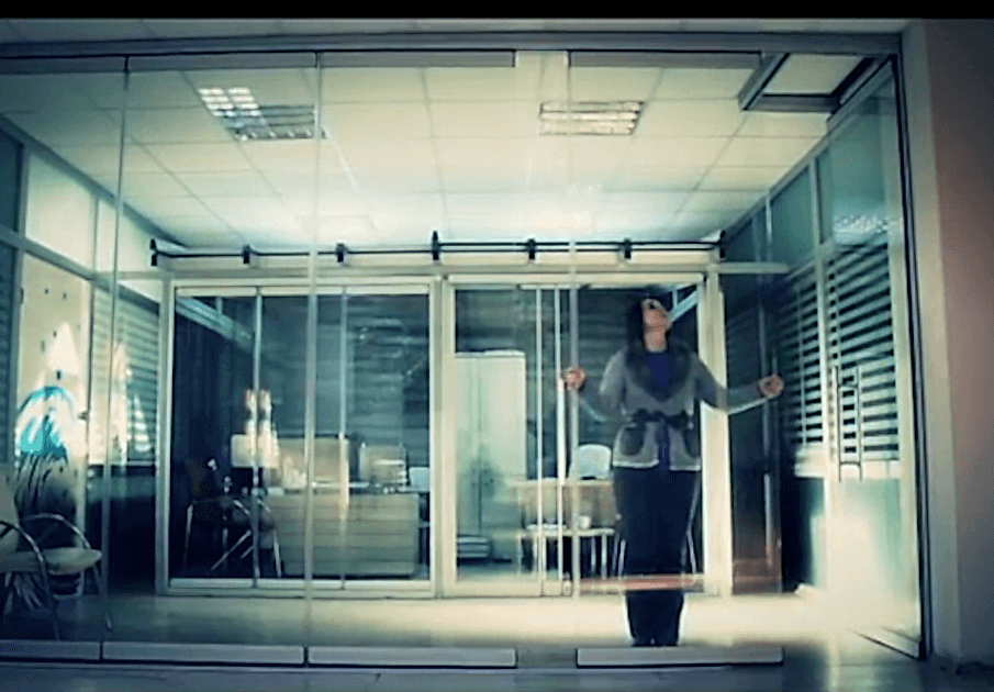 ZEUS- Askılı Tanıtım